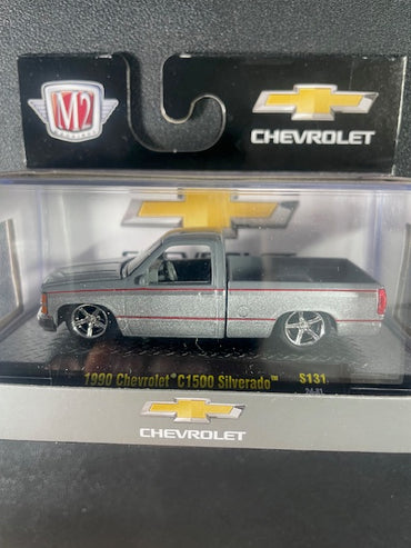 M2 Machines 1990 Chevrolet C1500 Silverado Target Exclusive 1/64